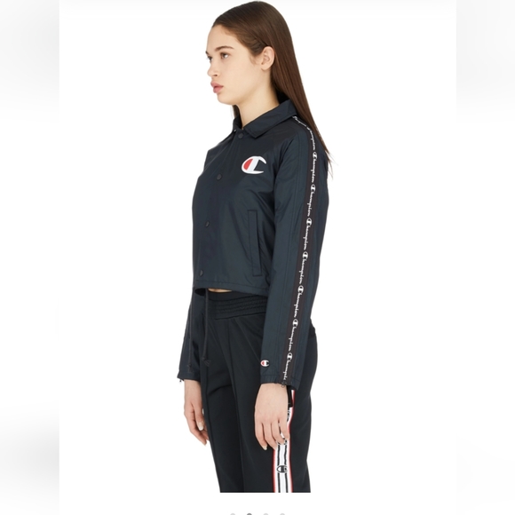 CHAMPION NWOT Zipper Tape Cropped Coaches Jacket - Black XS - Picture 2 of 13